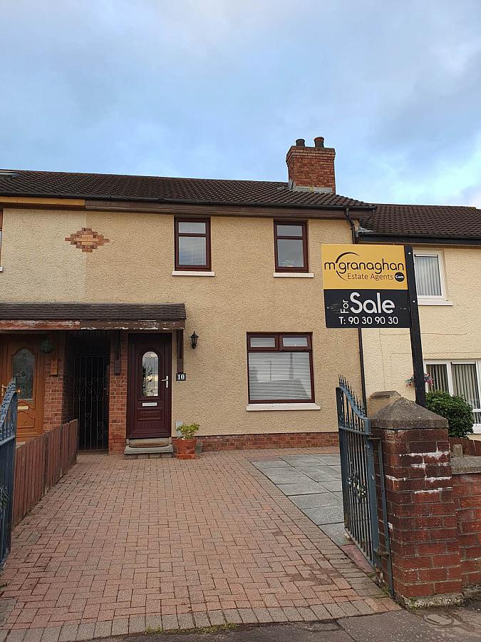 10 Glendowan Close, dunmurry, belfast, BT17 0XF