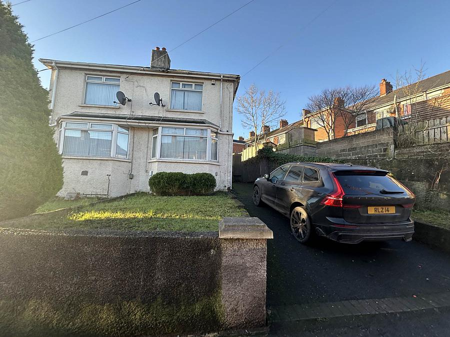 98 Upper Dunmurry Lane,dunmurry, belfast, BT17 0PS