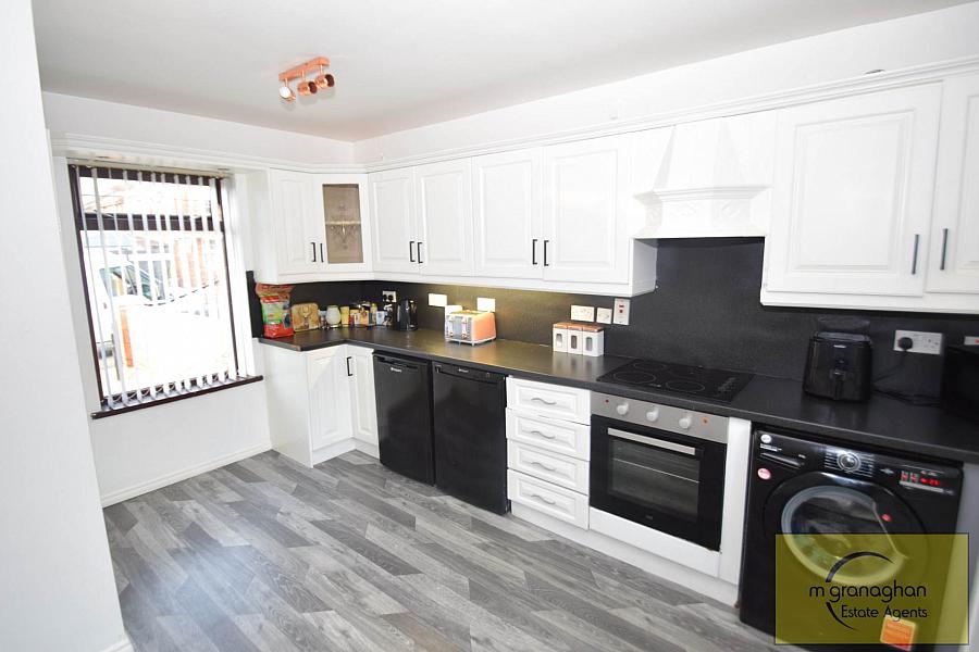 28 Springhill Avenue