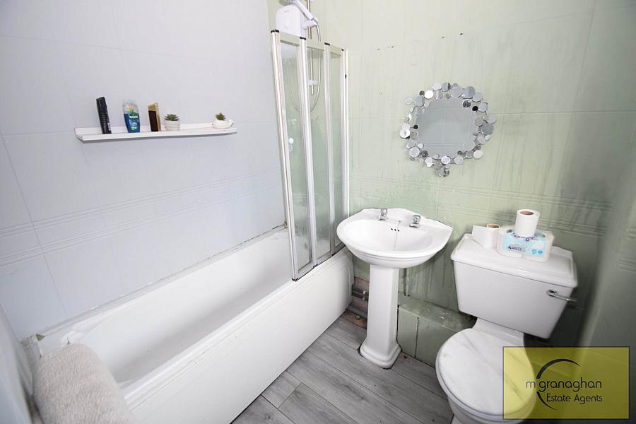 28 Springhill Avenue