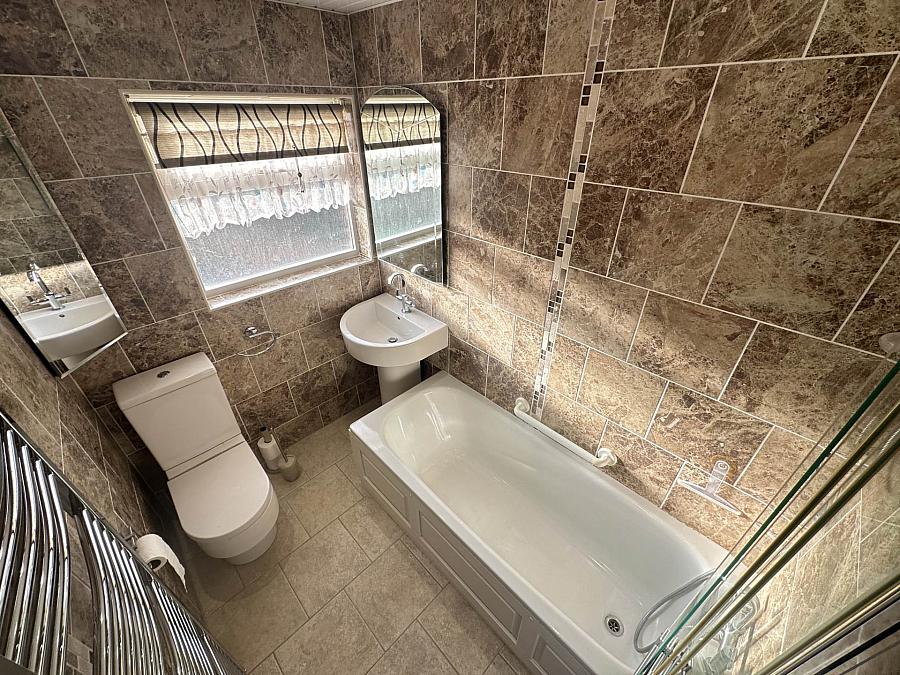 41 Cavanmore Gardens