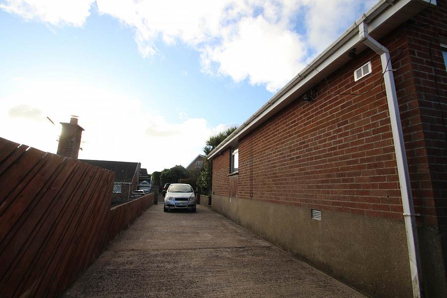 7 Cairnshill Green
