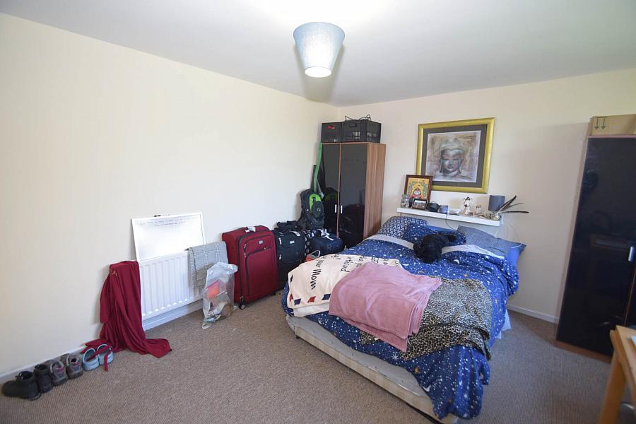 12 Fortwilliam Grange
