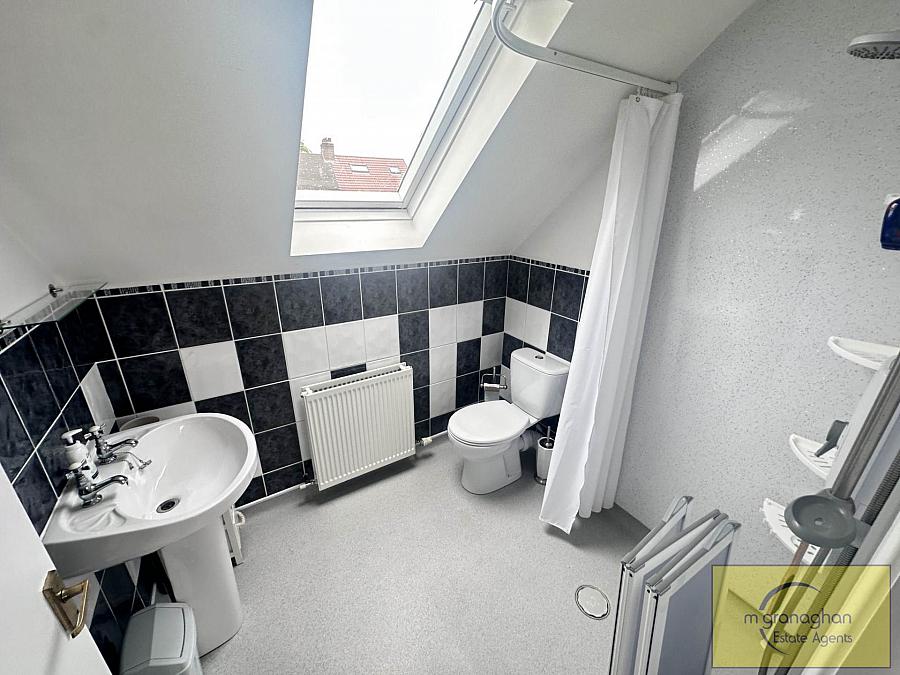 Apt 3 Ormonde Park