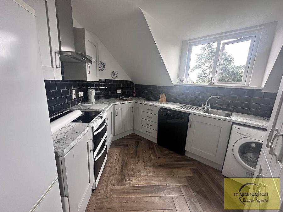Apt 3 Ormonde Park