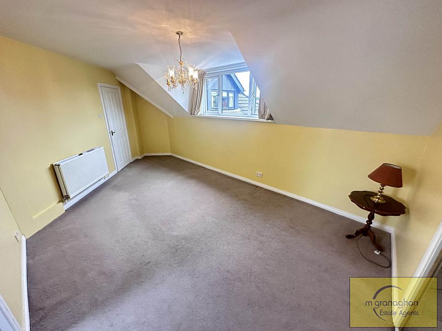 Apt 3 Ormonde Park