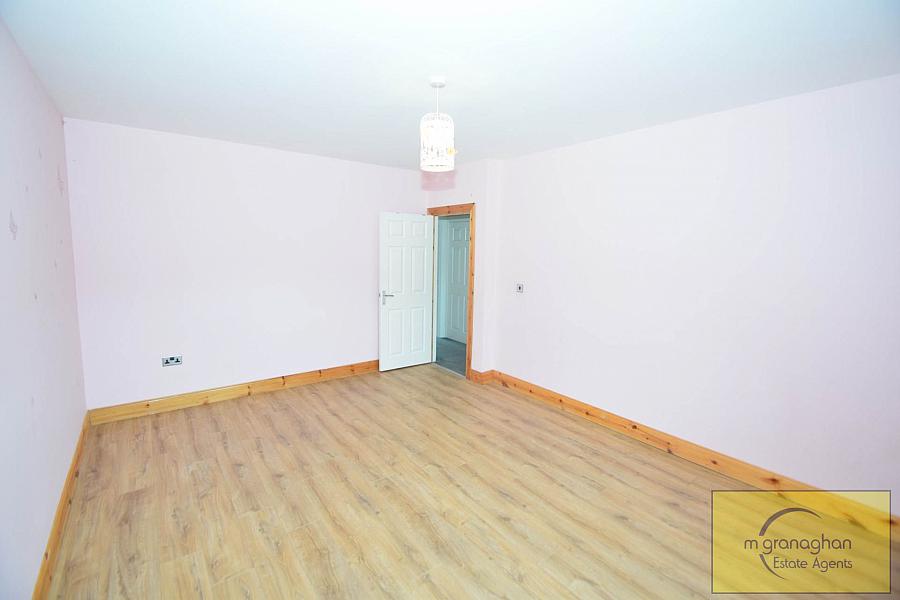 5 Mount Eagles Grove