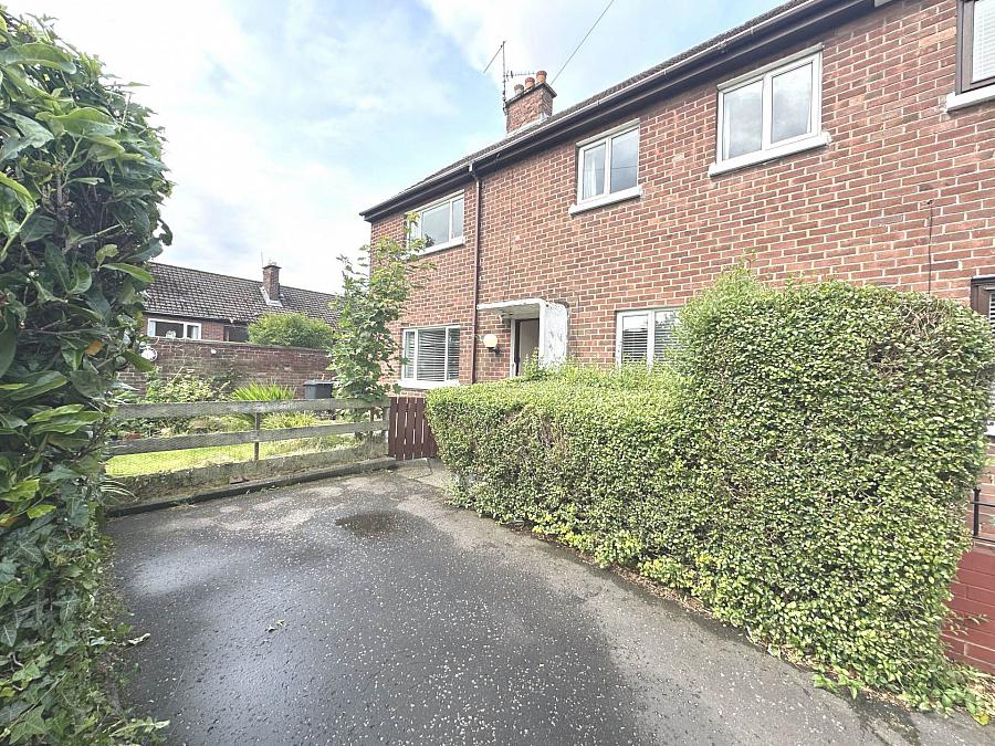 35 Creeve Walk