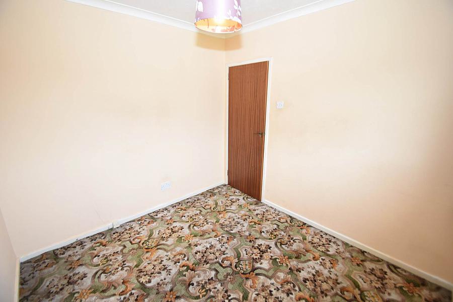 35 Creeve Walk