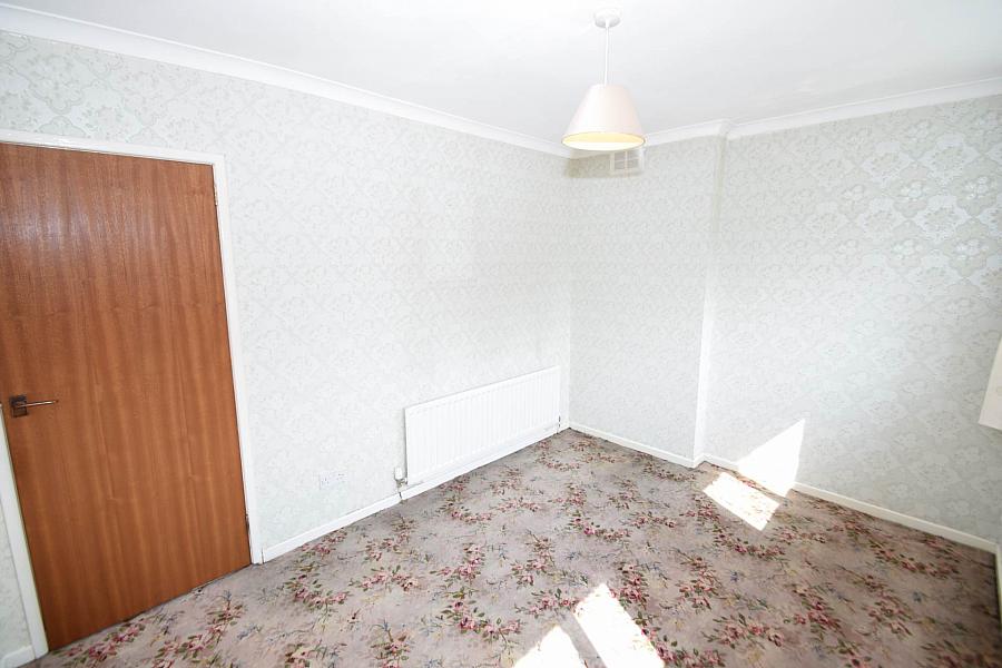 35 Creeve Walk