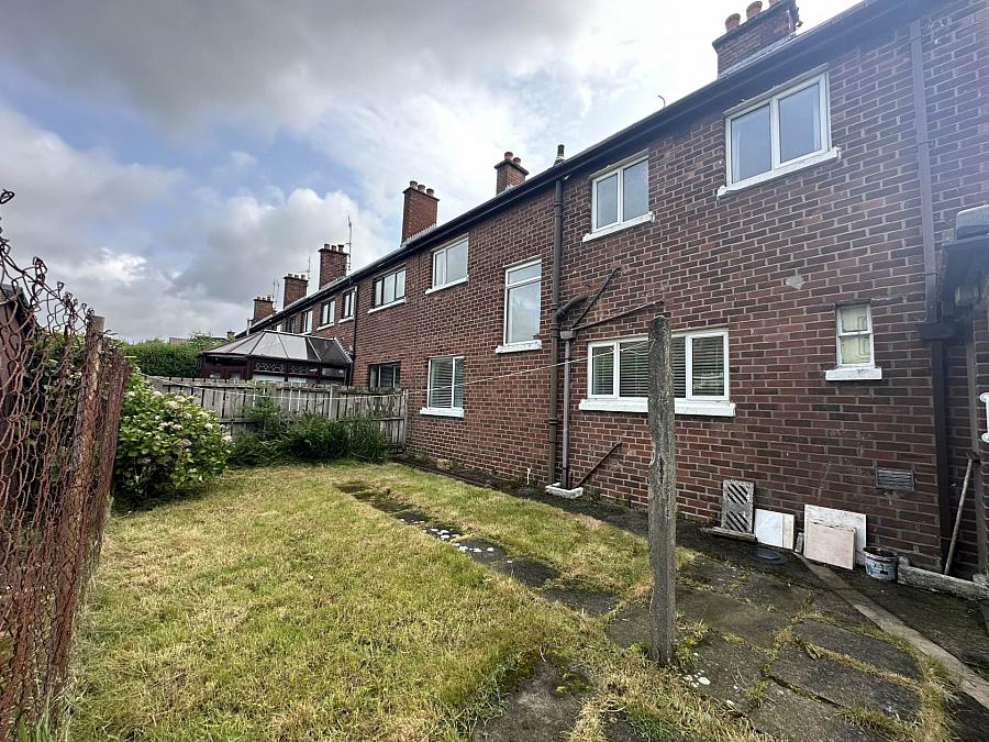 35 Creeve Walk