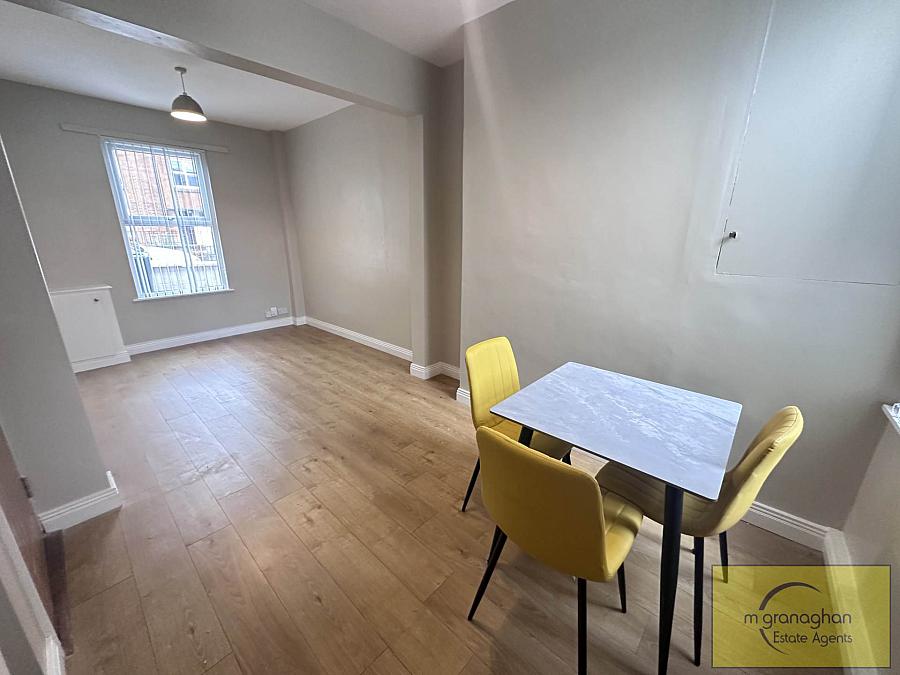 11 Fortwilliam Parade