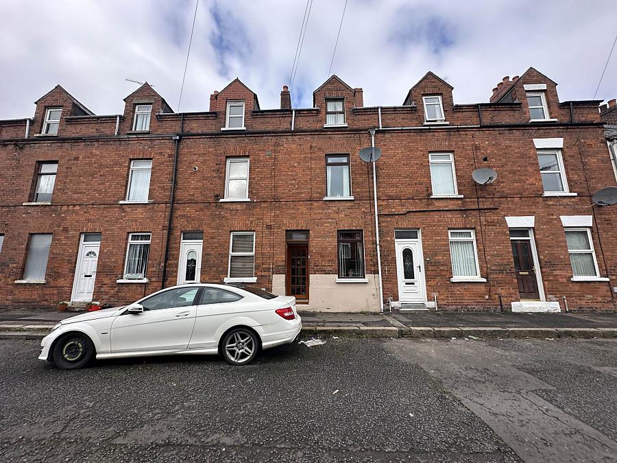 24 Glenbank Place, ballysillan, belfast, BT14 8AN