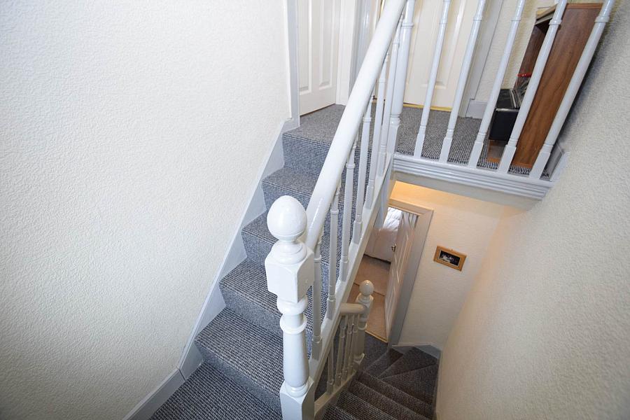24 Glenbank Place