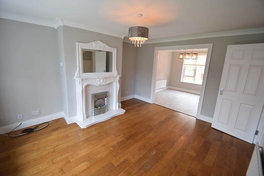 10 Lake Glen Drive