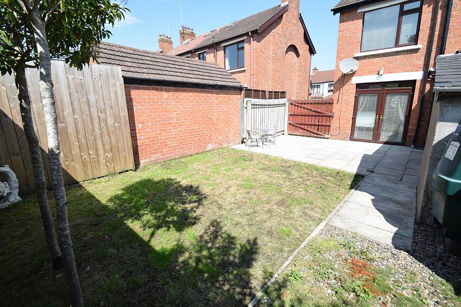 4 Ashton Avenue