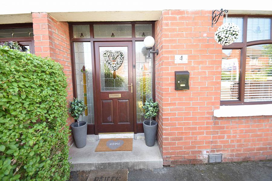 4 Ashton Avenue