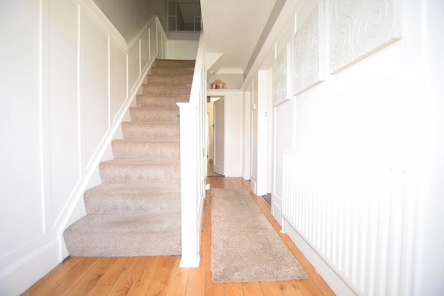 4 Ashton Avenue