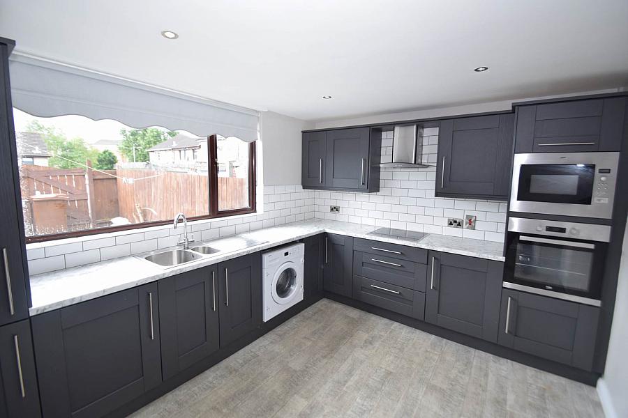 24 Gardenmore Road