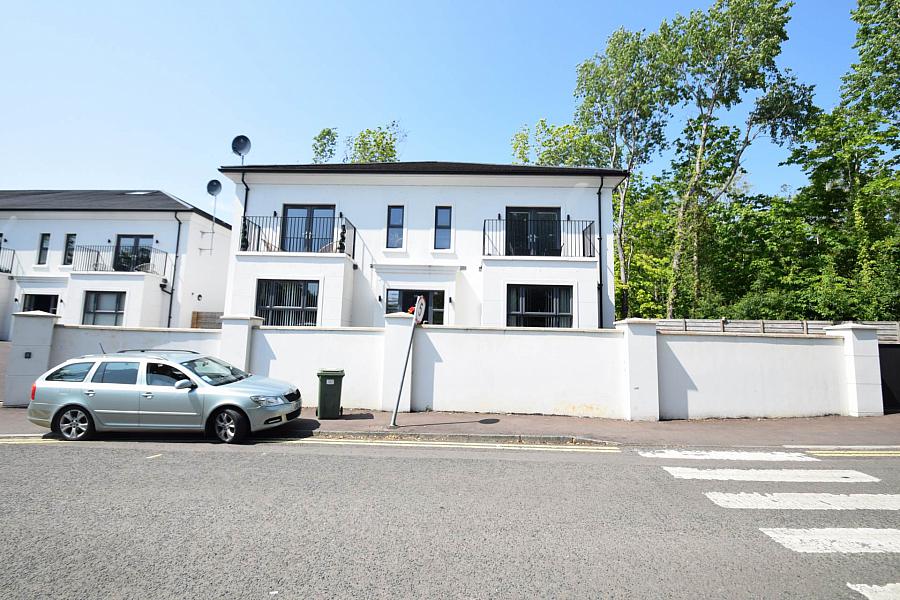 Apt 2 The Cutts, dunmurry, belfast, BT17 9HN
