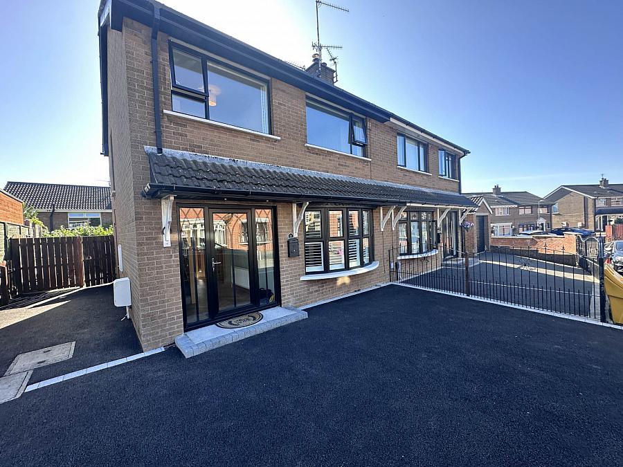 3 Lake Glen Park, belfast, BT11 8TE