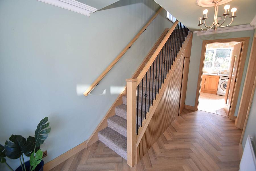 3 Lake Glen Park