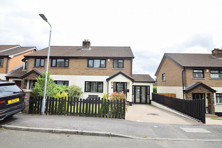 5 Whitewell Mews