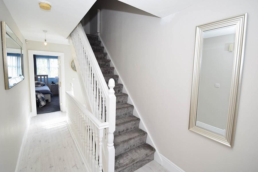 1b Fruithill Park
