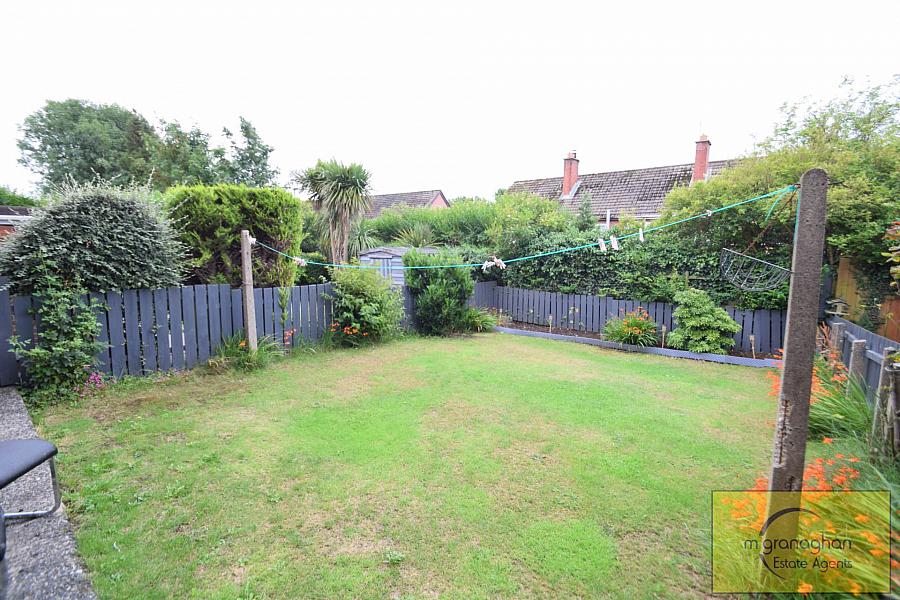 32 Benraw Road