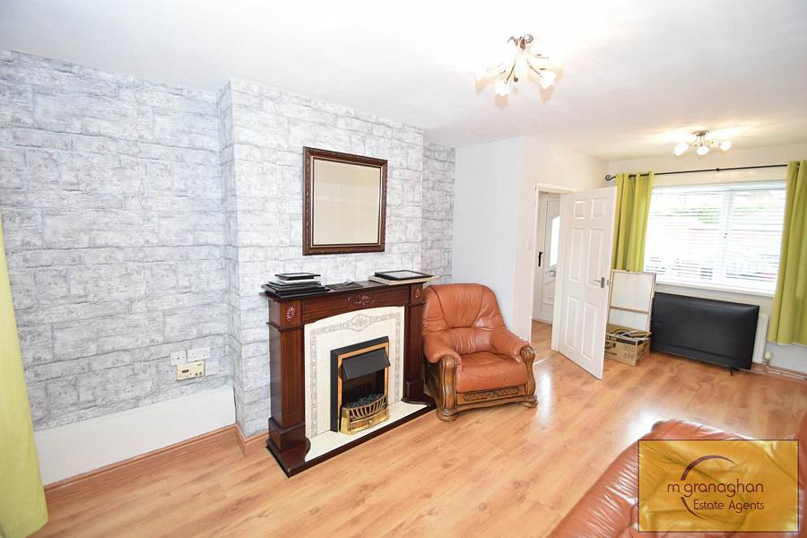32 Benraw Road