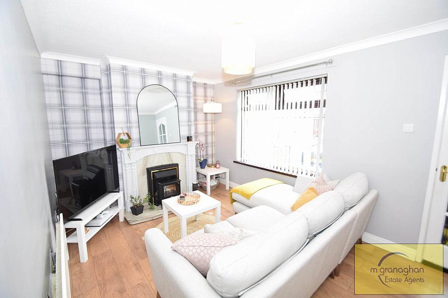 10 Ardoyne Place