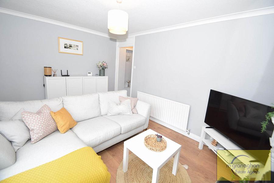 10 Ardoyne Place