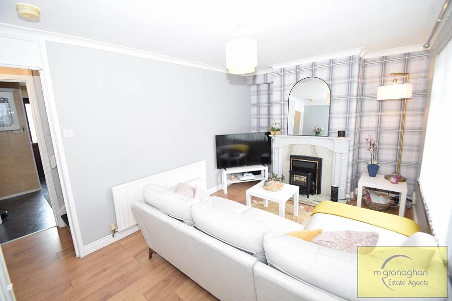 10 Ardoyne Place