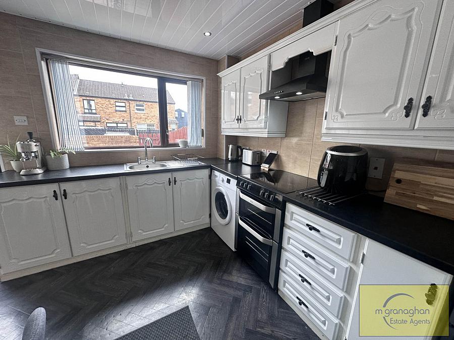 10 Ardoyne Place