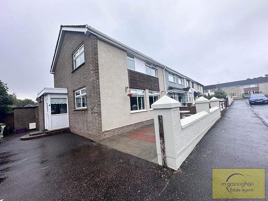 9 Glasvey Park,dunmurry, belfast, BT17 0DU