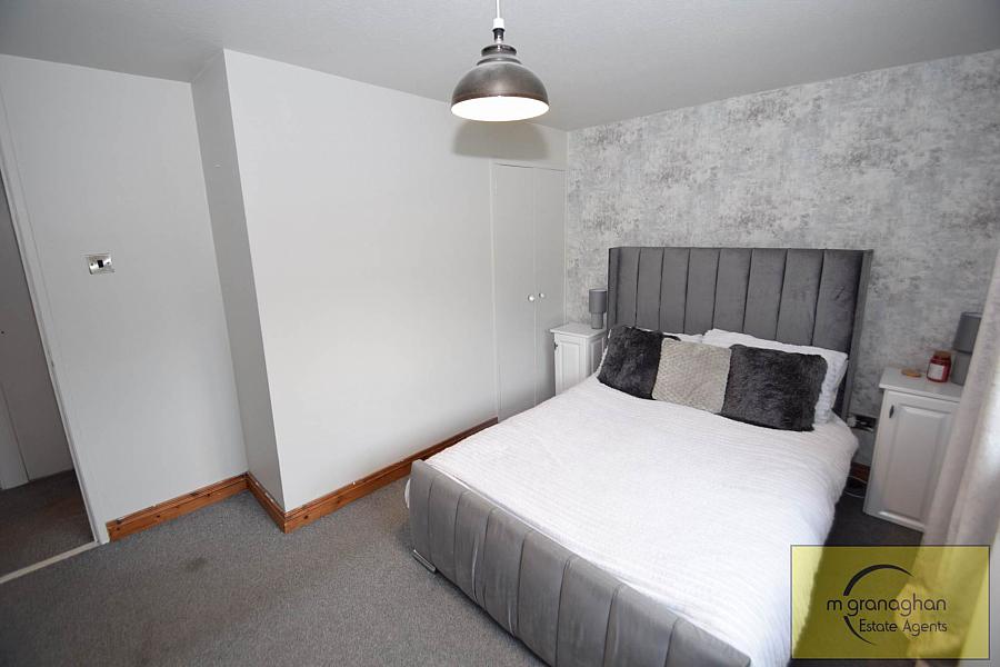 9 Glasvey Park