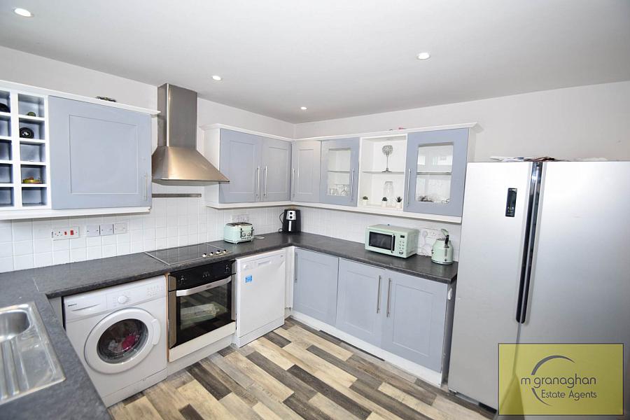 9 Glasvey Park