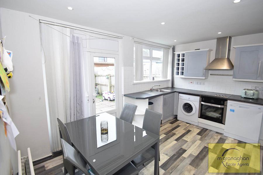 9 Glasvey Park