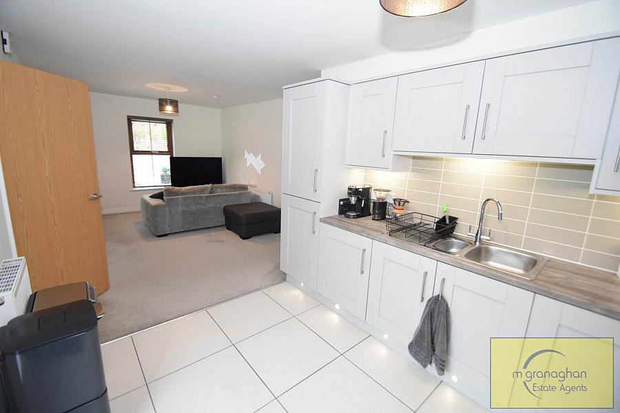 5 Willow Park