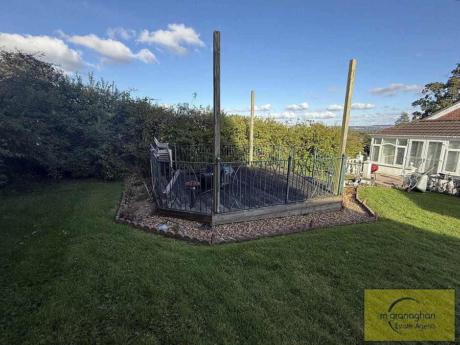10 Glengoland Park