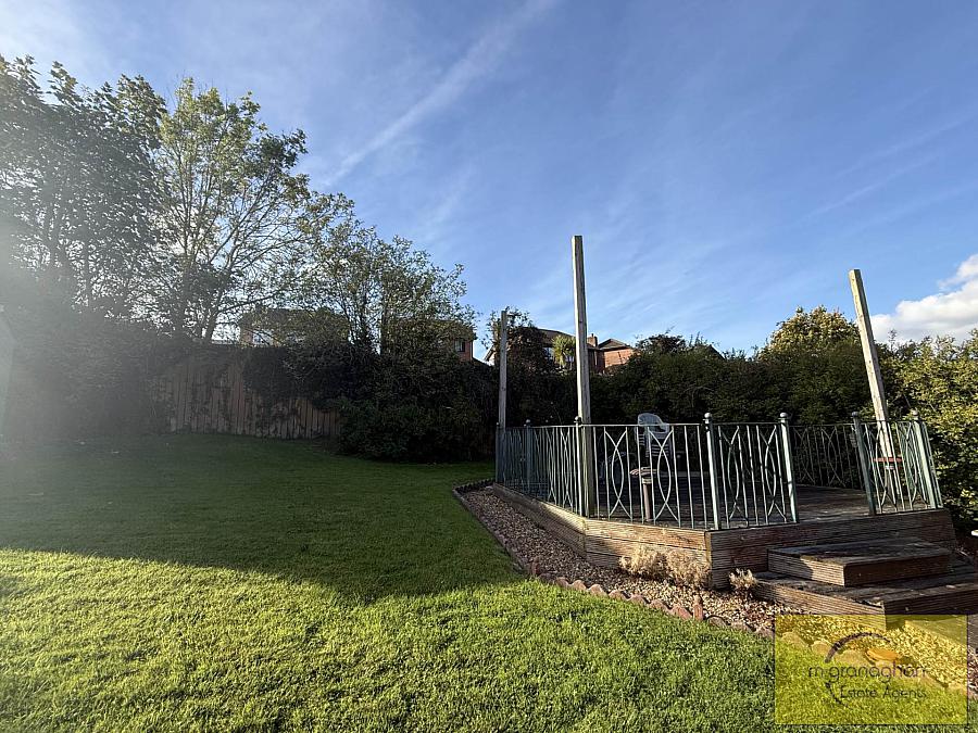10 Glengoland Park