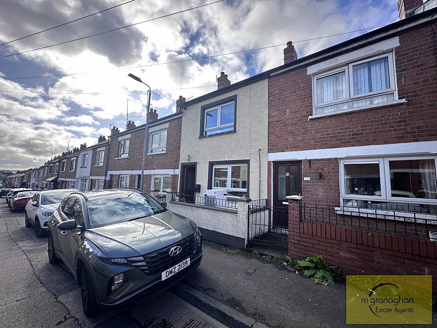 92 Beechmount Parade