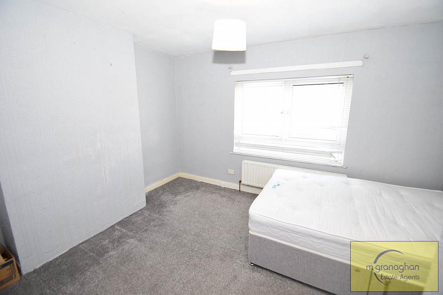 92 Beechmount Parade