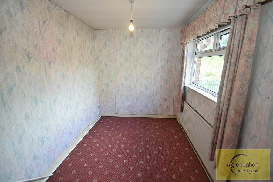 92 Beechmount Parade