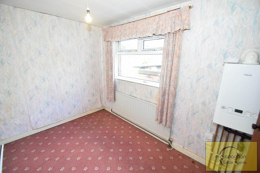 92 Beechmount Parade