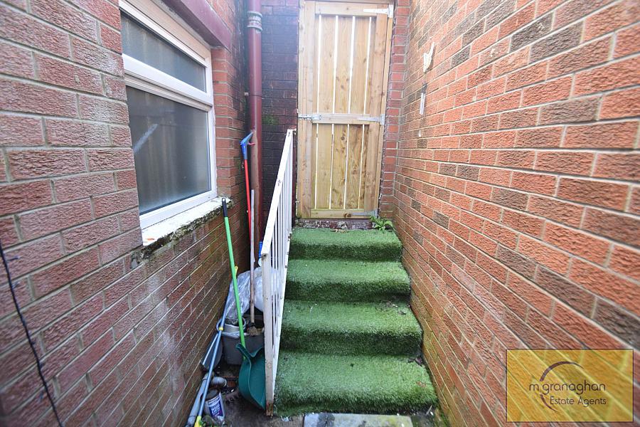 92 Beechmount Parade