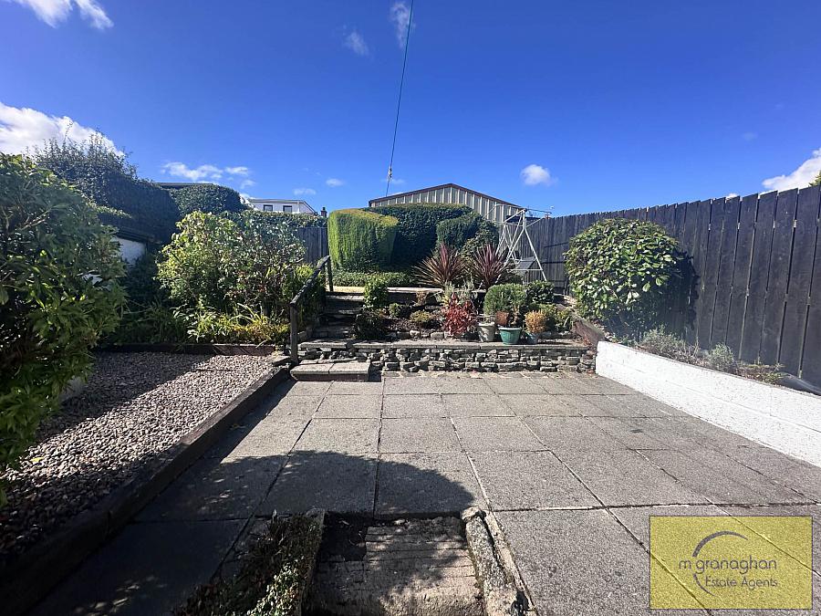 32 Killeaton Crescent
