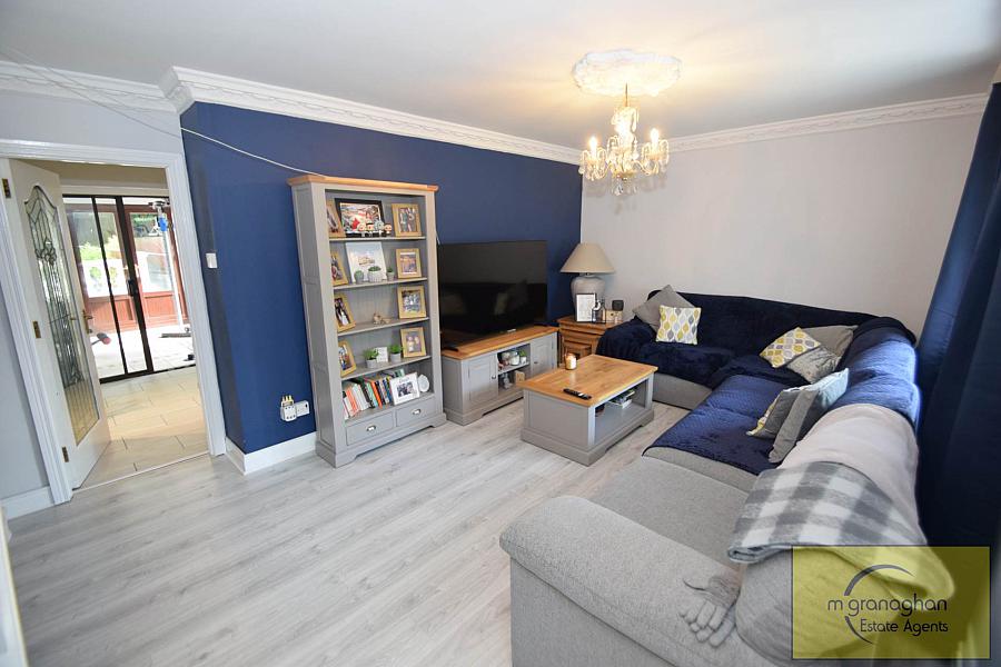 13 New Barnsley Park
