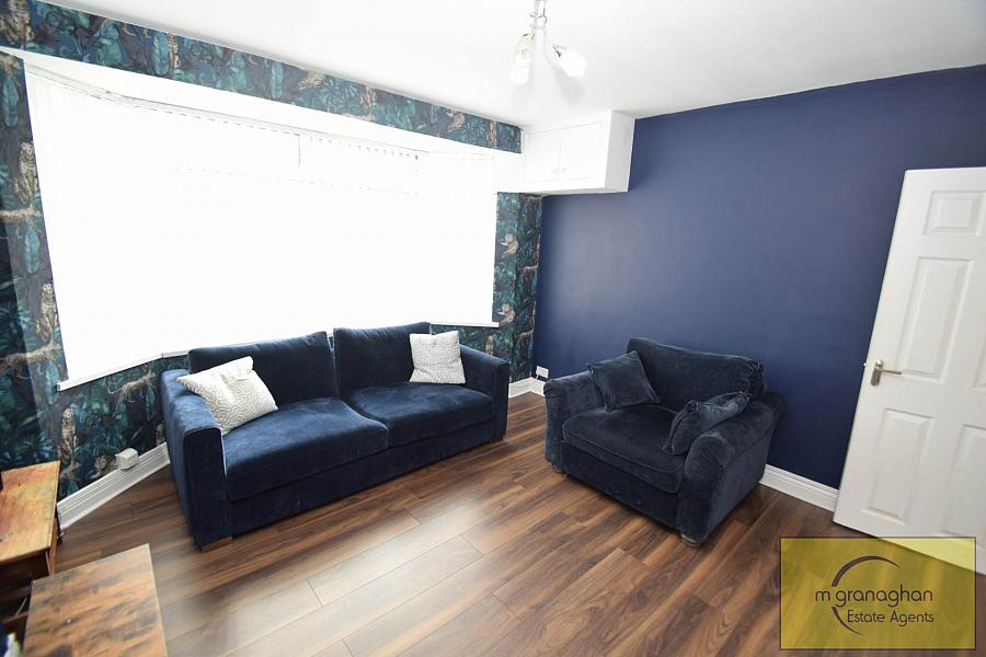 96 Upper Dunmurry Lane 96 Upper Dunmurry Lane