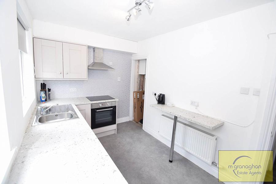 96 Upper Dunmurry Lane 96 Upper Dunmurry Lane